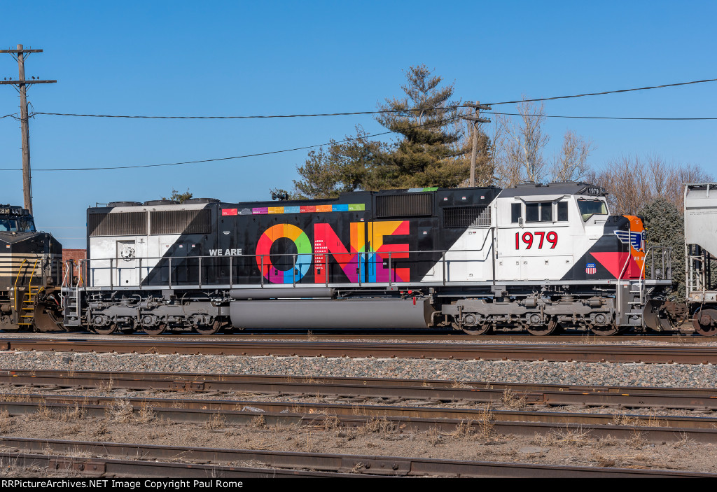 UP 1979, EMD SD70M, We are One special paint scheme